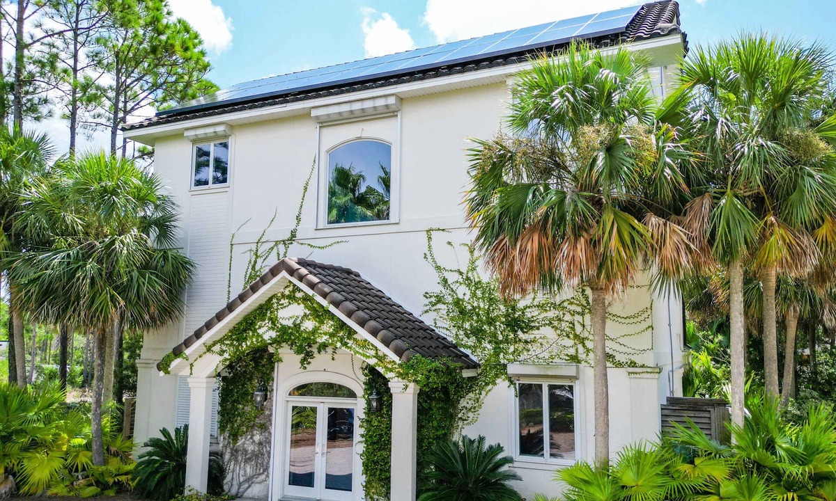 Plantation House | Atlantis - 5-Bedroom Luxury Beach Home