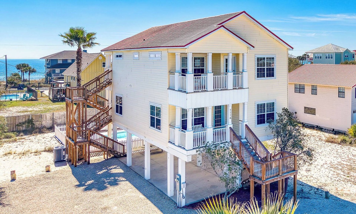 St. George Island House | August 2026 Big Savings! Family-Friendly w/Private Pool, Gulf Views