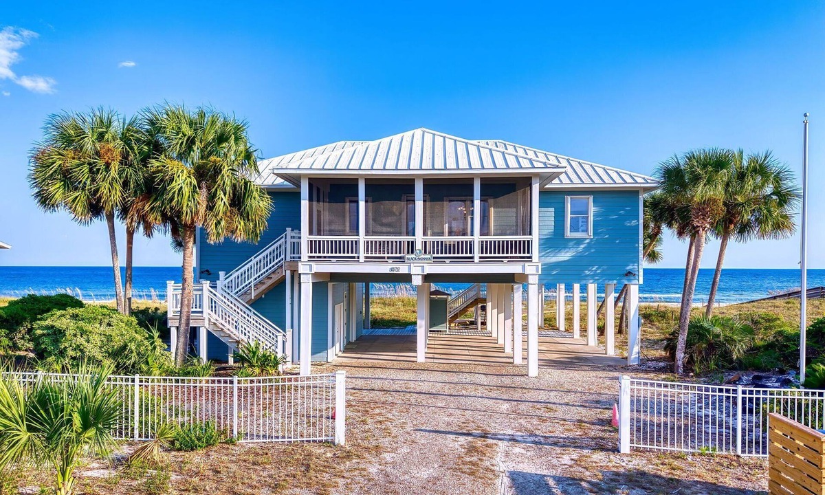 St. George Island House | Black Skimmer - Beach front, screened porch, elevator, and pet friendly!