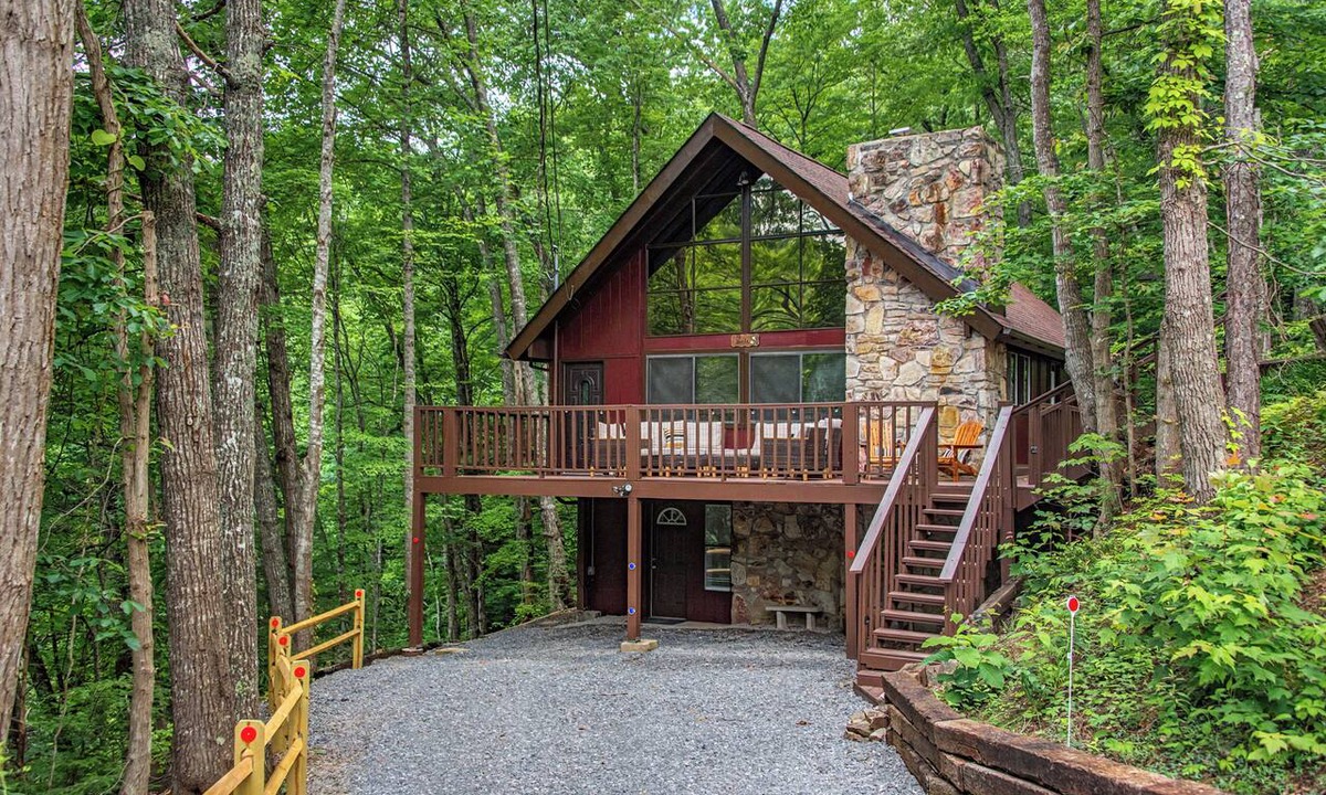 Chalet Village Cabin | Escape to St Moritz in the heart of Gatlinburg, where adventure meets comfort in