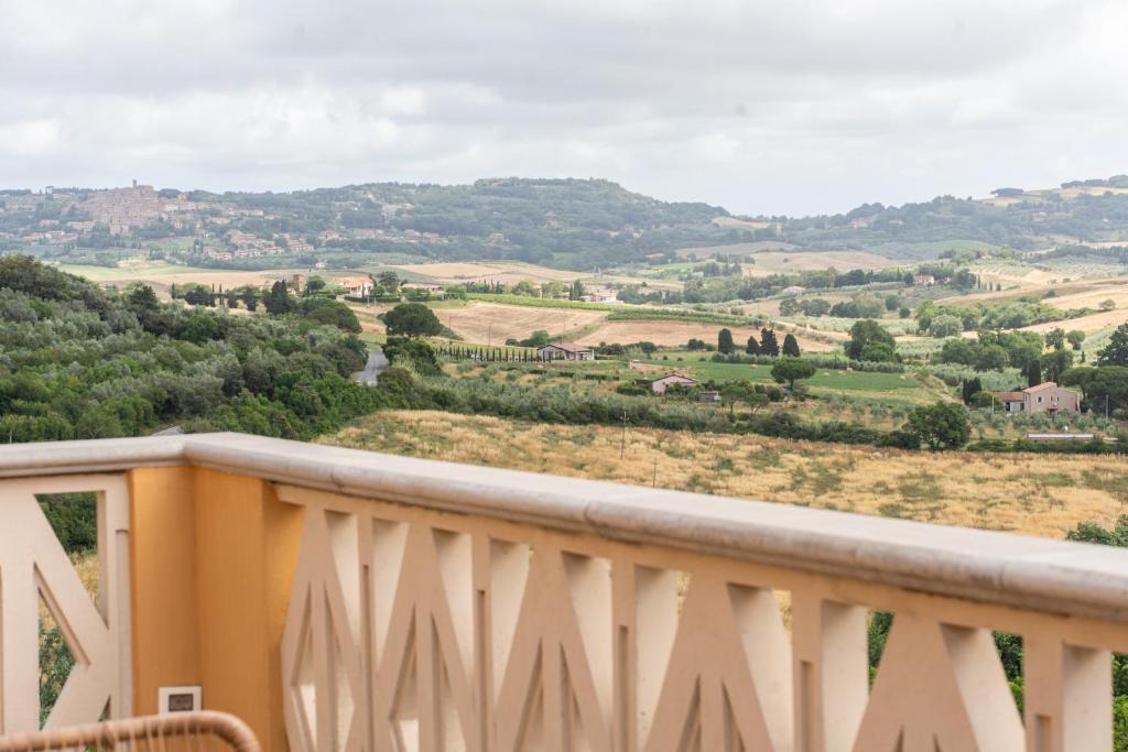 Bibbona Bed & Breakfast | Food & Wine Experience Punti di vista B&B