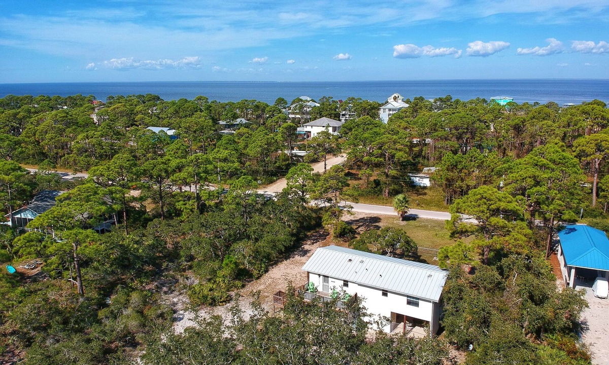 St. George Island Cottage | Isle Be Back!: 3 BR, 2 BA Cottage in St. George Island, Sleeps 6