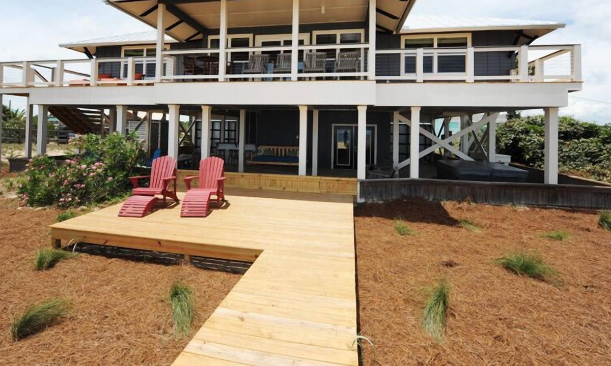 St. George Island House | WELCOME TO TEMPTATION ISLAND where your dreams of an amazing vacation become a reality!