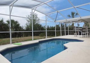 Westridge Area Pool Home in Davenport