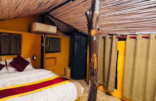 Nagarjun House | 80's House