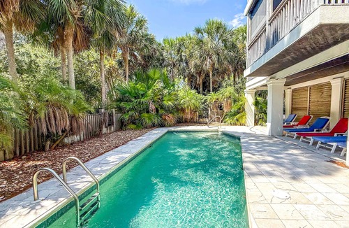 Plantation House | Atlantis - 5-Bedroom Luxury Beach Home