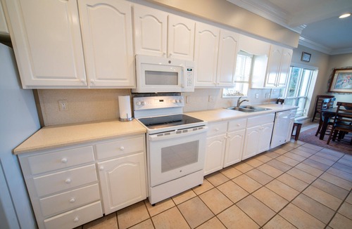 Plantation House | August 2026 Big Savings! BEACHFRONT, 5BR/4.5BA, Sleeps 22, Elevator