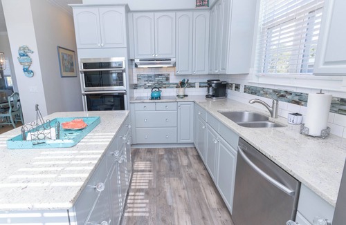 East End House | August 2026 Big Savings! Beach Retreat, Easy Beach Access