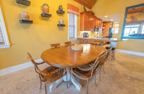 East End House | August 2026 Big Savings! Sunshine & Savings 20% OFF! Pet Friendly, 3BR/3BA
