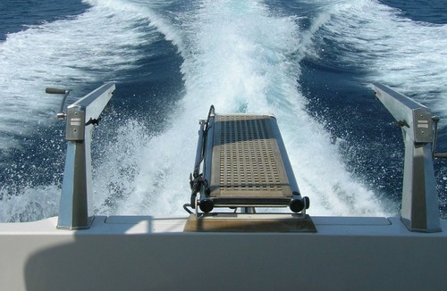 Sottomarina Boat Rental | Comfortable boat for romantic cruises in the Venetian lagoon, Croatia