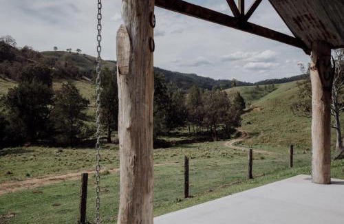 Carrabolla House | Devon Downs