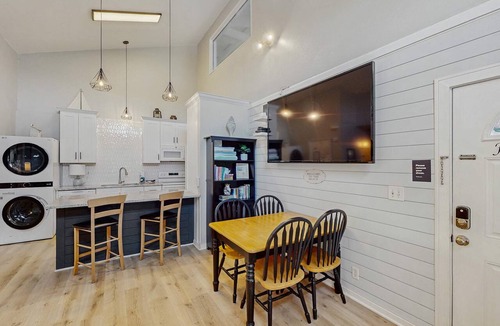 St. George Island Condo | Great, dog-friendly home with Gulf views, shared pool, just steps from the Gulf