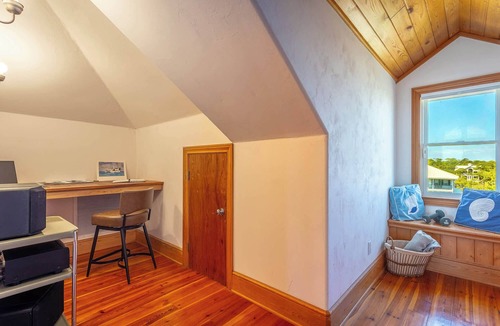 Plantation House | Gulf Front- Private Pool- Pet Friendly SGI