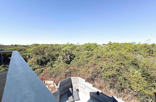 Plantation House | Gulf-Front,Pool, Hot Tub, 5 Kings