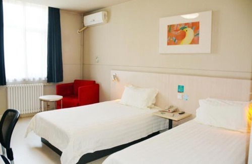 Lianchi District Hotel | Jinjiang Inn Baoding Military School Square