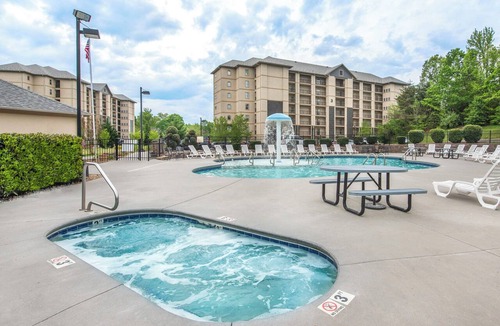 Pigeon Forge Condo | Mountain View Resort