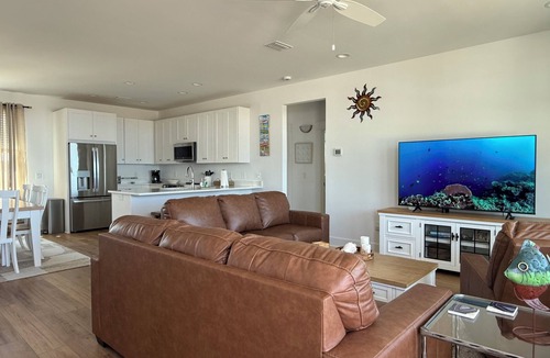 St. George Island House | New! Bayfront home w/Pool, Golf Cart, Kayaks, Bikes & The Islands Best Sunsets!