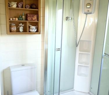 Llanfallteg House | Sunset Hideaway