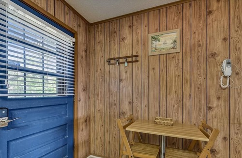 St. George Island House | Survivors is the perfect retreat for a fishing trip or family stay.