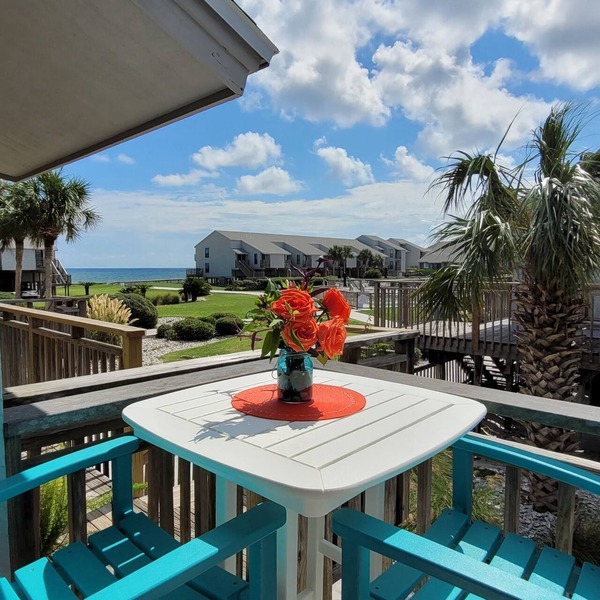 August 2026 Big Savings! Gulf views, community pool