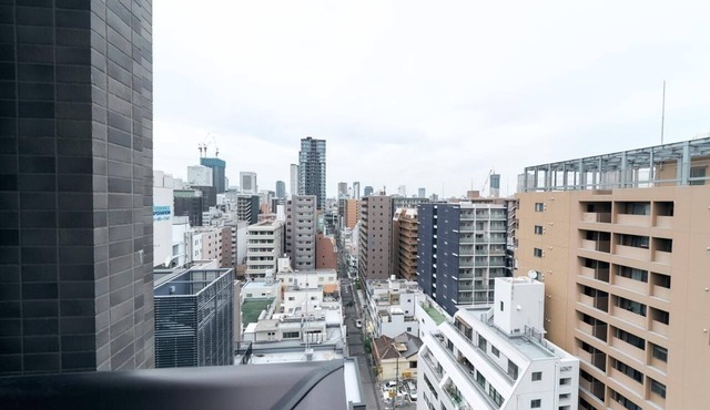 4 consecutive nights plan 5 minutes walk from /Osaka Ōsaka in Osaka