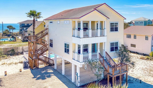August 2026 Big Savings! Family-Friendly w/Private Pool, Gulf Views