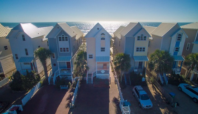 August 2026 Big Savings! Sunshine & Savings 20% OFF! Pet Friendly, 3BR/3BA