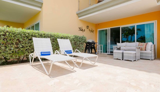 Beachfront - Garden Delight Studio - E125-1 in Eagle Beach