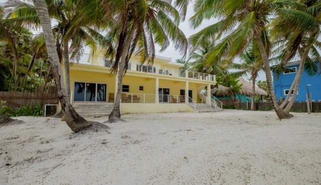 Belizean Dreams: All-Inclusive 3BR Beachfront Home in San Pedro