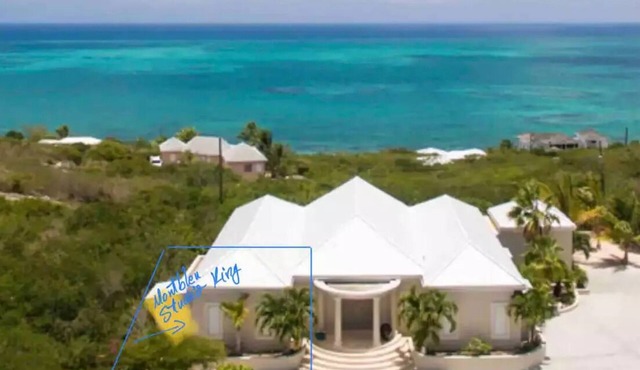 CAICOSBLUE Studio in Providenciales