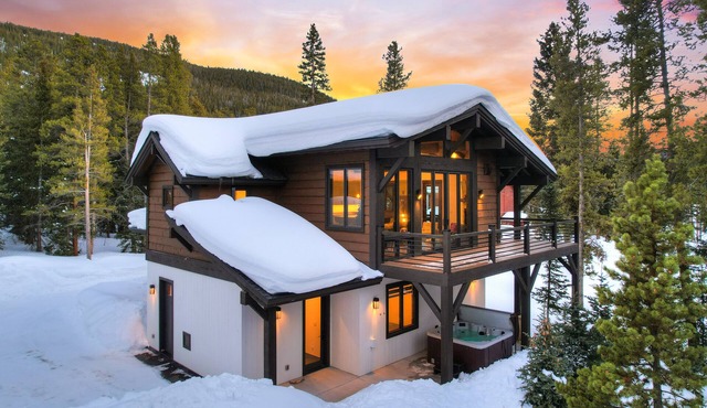Chalet Erica in Blue River 22034 in Colorado