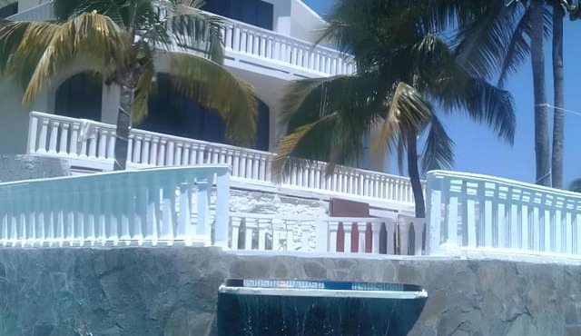 COCO HOUSE CHACHALACAS in Veracruz