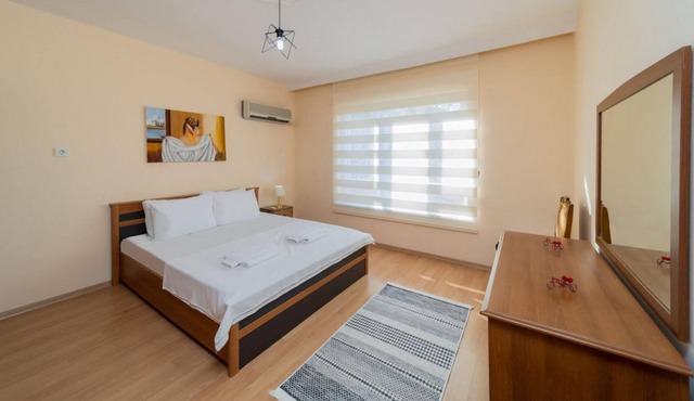Cozy Flat with Balcony 5 min to Konyaalti Beach in Antalya