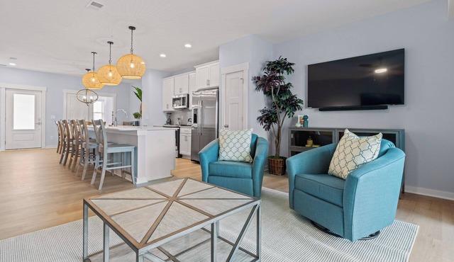 Ebb Tide 3 Bedroom at Cambridge Cove with Private Hot Tub! in Kill Devil Hills