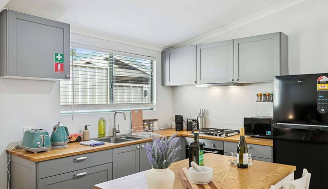 Elegant 2BR Escape | Near the Beach in Joondalup