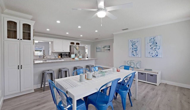 Endless Fun | Pool, Pickleball, Spa & Putt Putt in Jacksonville Beach