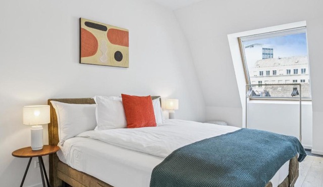 Horizon Home Bahnhofstrasse, Löwenstrasse Penthouse in Zurich