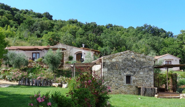 IL BORGHETTO Magical property for large groups and families in south Tuscany in saturnia