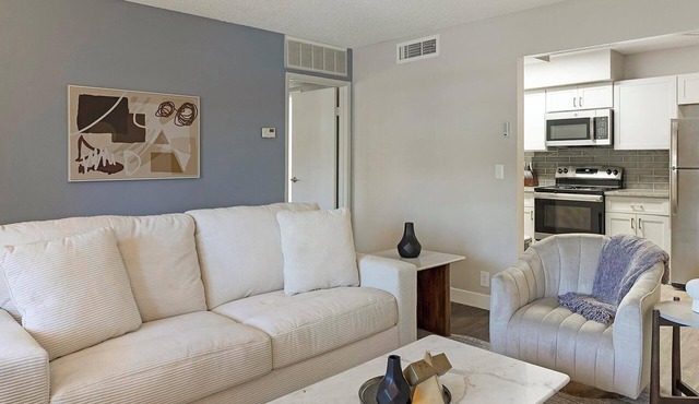Landing | Stunning 1BD, Gym in Las Vegas