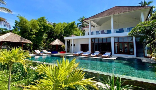 Luxe strandvilla Beachhouse in Banyuwangi