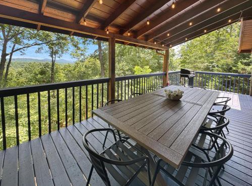 Once Upon an Oak Ledge in Morganton