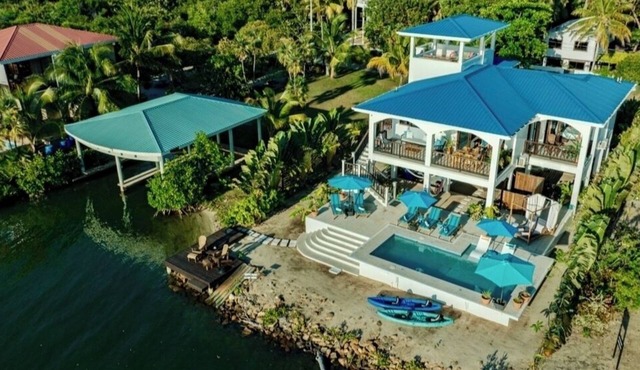 Ophelia's Villa: Waterfront Luxury with Private Pool in Maya Beach