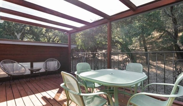 Private, wooded home and a modern design in Atascadero