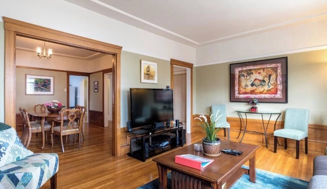 Spacious 3BR Family Flat + Private Garage near Presidio & Beach in SF