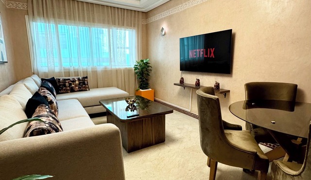 Spacious, secure, modern 3-bedroom apartment in the heart of Casablanca in Casablanca