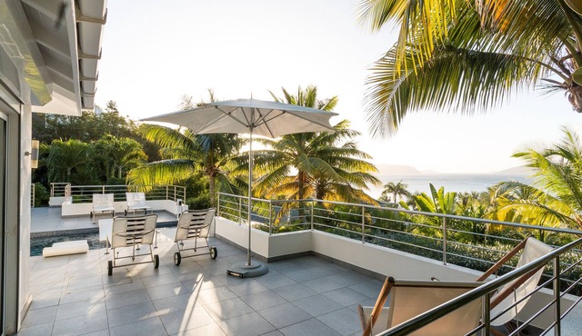 ST BART LUXURY VILLA SKRUTTEN, WITH OCEAN VIEW AND CONTEMPORARY FURNISHING in Pointe Milou