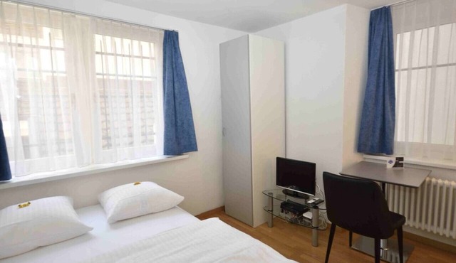 Studio at famous location - Stork 21 in Zürich
