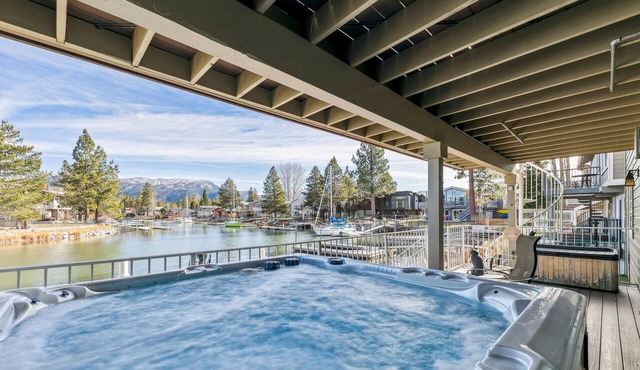Tahoe Keys Lakefront 5BR 4BA Hot Tub, Billiards in South Lake Tahoe