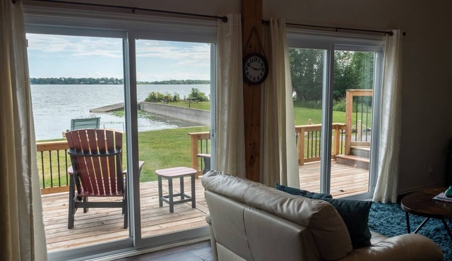 The Consecon-Waterfront PEC stay in Prince Edward