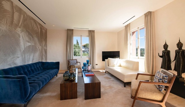 Unique appartement in the heart of the village with magnificent views in Saint-Tropez
